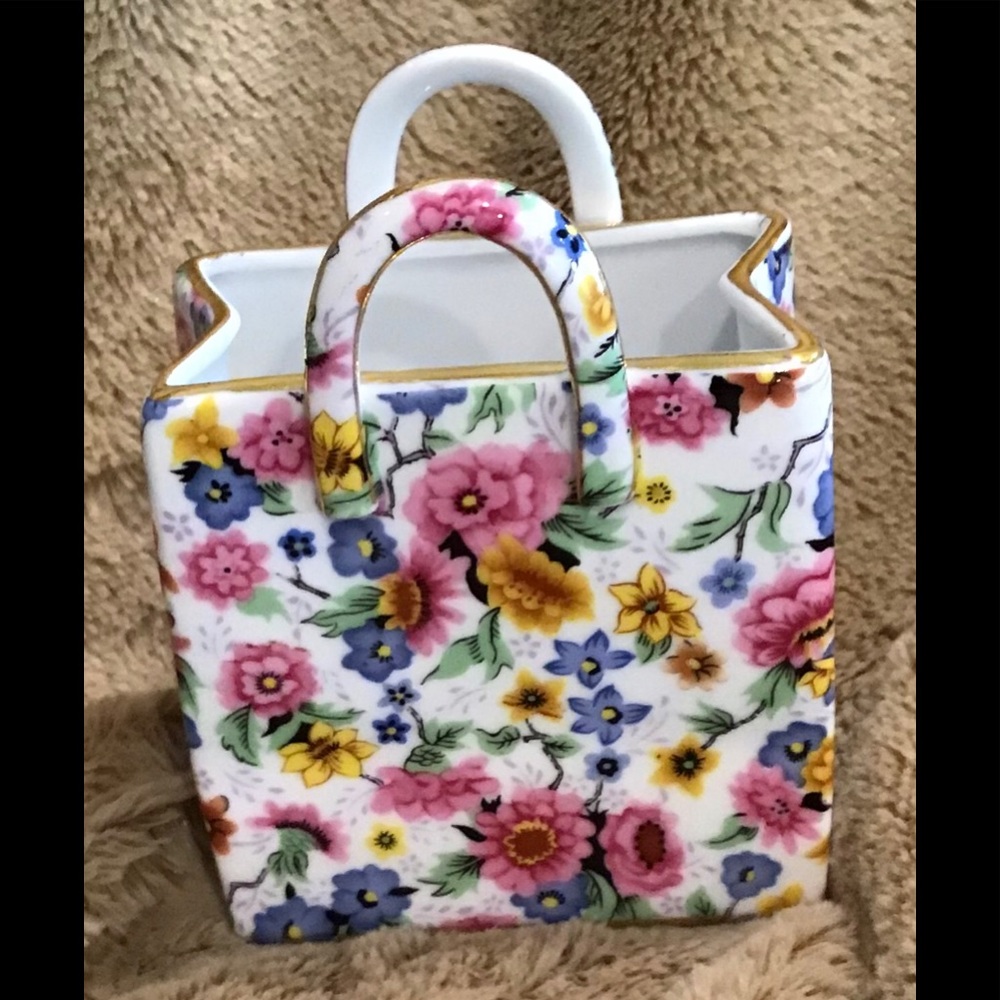 Two’s Company Jennifer Pattern Shopping Bag China